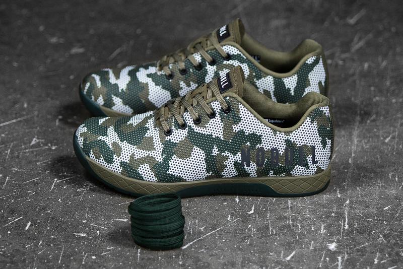 Men's Nobull Field Camo Trainers Camo | SG J2217P